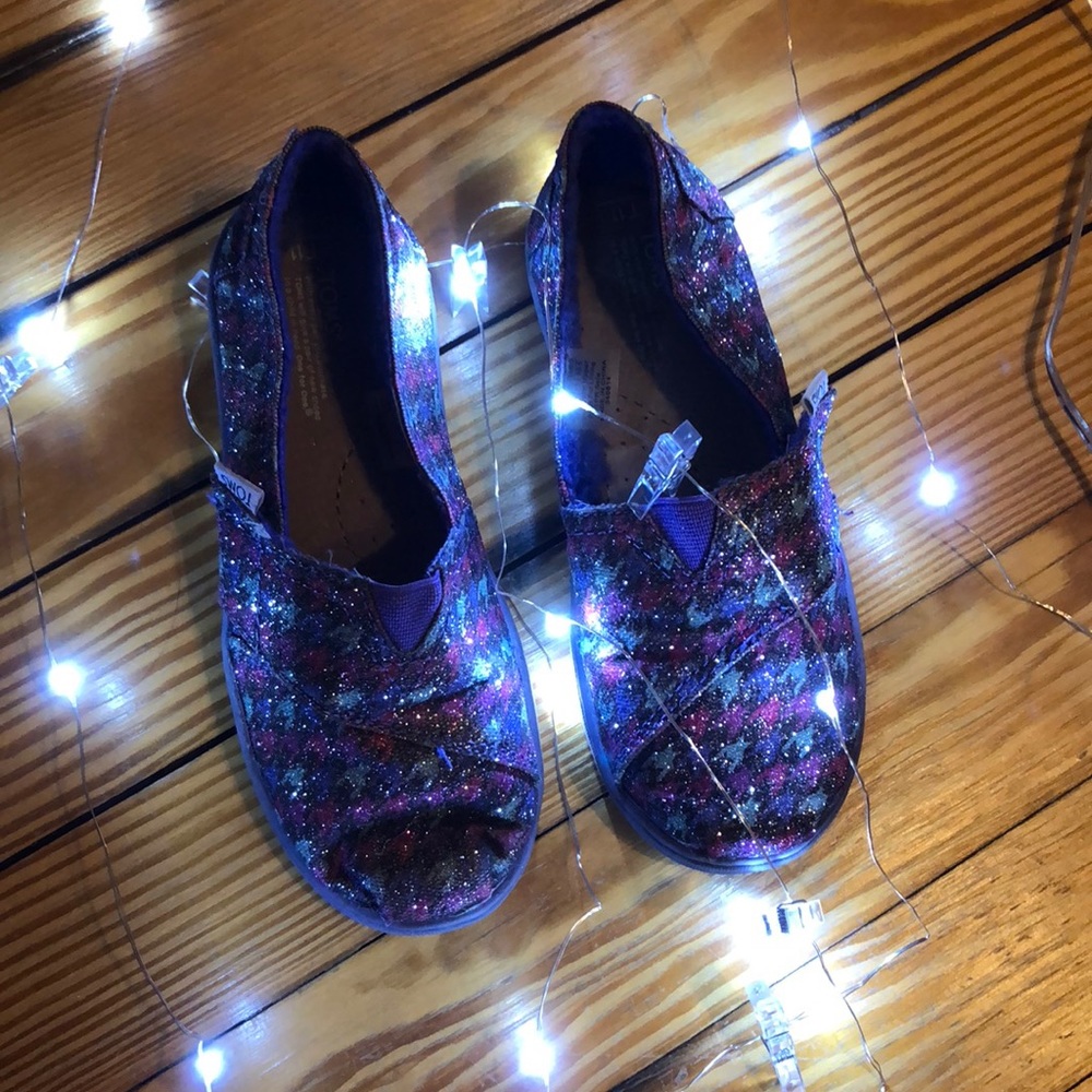 Girls Toms